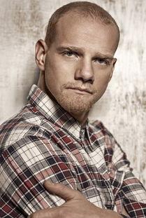 尤里个人资料,从平凡走向卓越的传奇人生