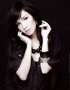 卢靖姗个人资料简介