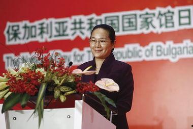 赵雯的照片,镜头下的魅力瞬间